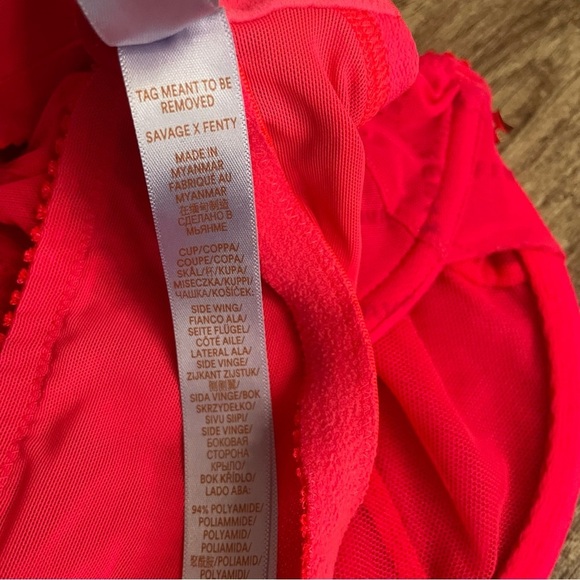 Fenty X Savage Hot Pink Printed Bra Size 38DD - Picture 3 of 6